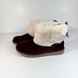 Arizona Women's Memory Foam Casual Faux Fur Boots Wine w/Cream SZ 6.5